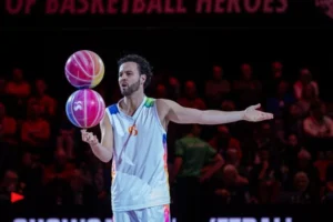 e9a2ef92-8e25-418b-91eb-3fb05a530c55-768x512