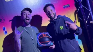 vatos-gonzalez-x-showcase-basketball-x-special-balls