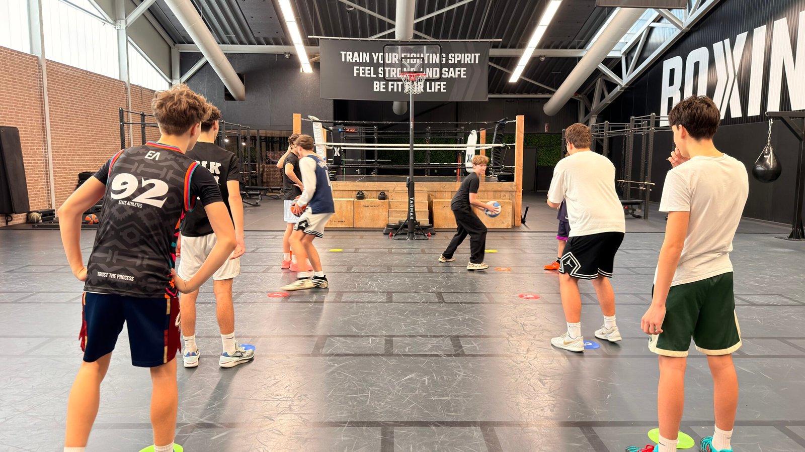 Basketbalfeest bij Boxing Company (Oud-Beijerland)