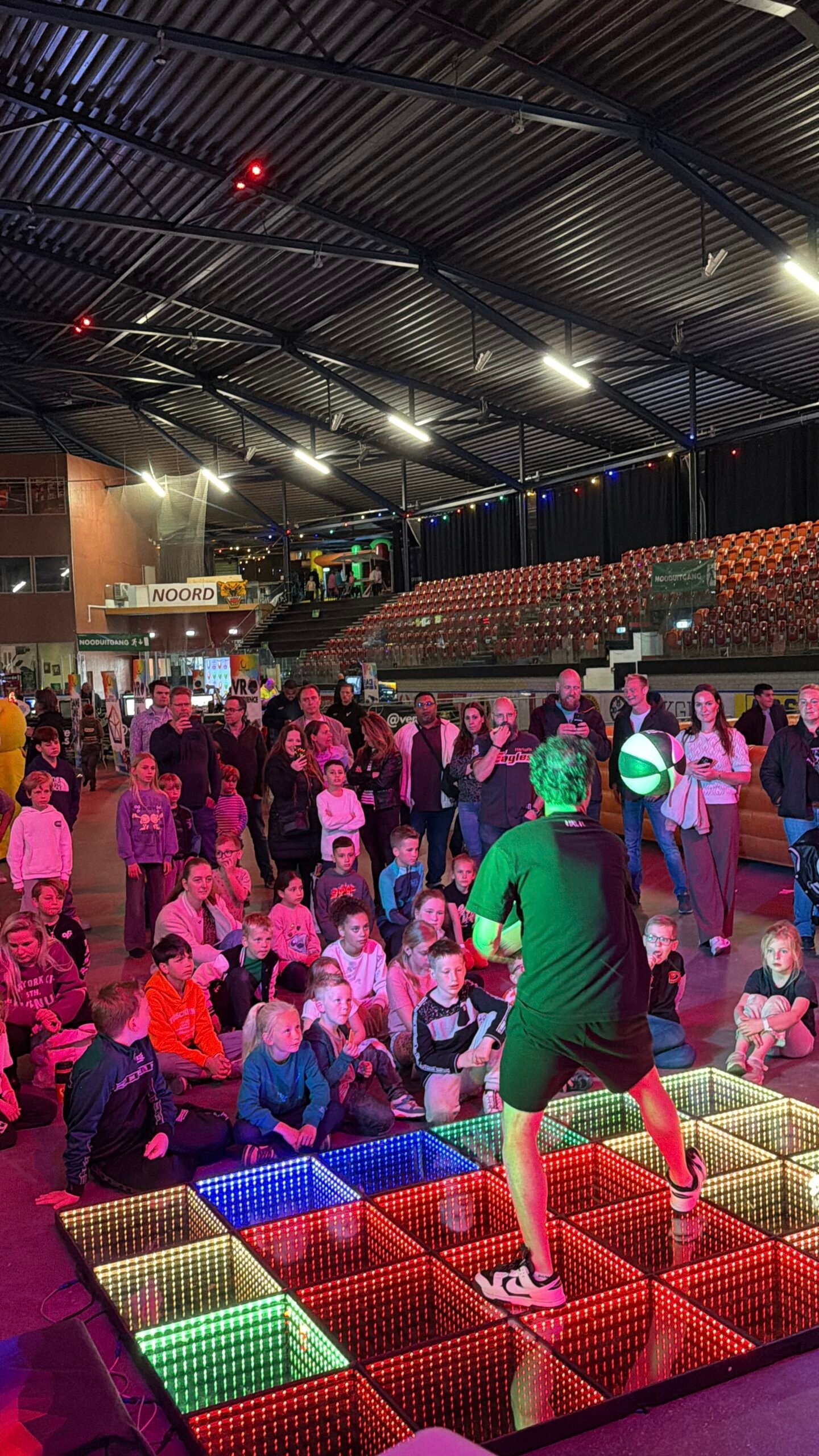 Silverdome-in-onze-achtertuin-en-tch-elke-keer-weer-nieuw-1
