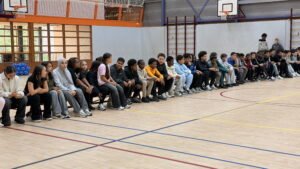 Leerlingen van Thorbecke Talentschool tijdens de opening van het MDT-traject