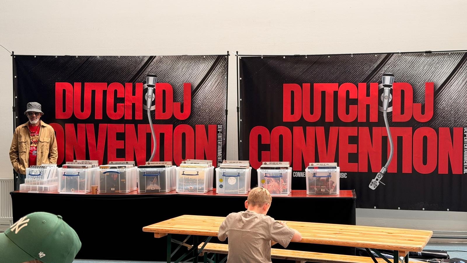 De stand van de Dutch DJ Convention op Sneakerness Amsterdam 2026